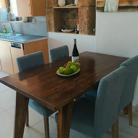 Villa Elly Stoupa