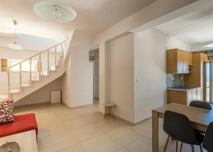 Elly Villa Stoúpa